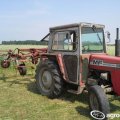 Massey Ferguson 550 Dane techniczne