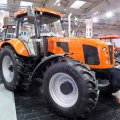 John Deere 6810