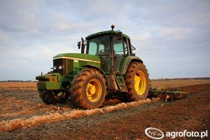 John Deere 6600 Dane techniczne