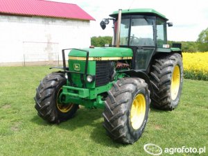 John Deere 3050 Dane techniczne