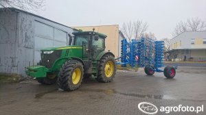 John Deere 7260R Dane techniczne