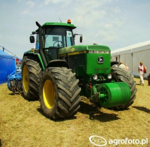 John Deere 4755 Dane techniczne
