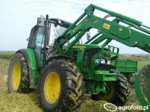 John Deere 6130 Dane techniczne