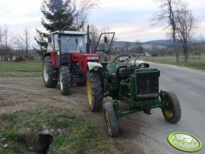 John Deere 700 Dane techniczne