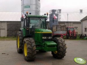 John Deere 6910S Dane techniczne