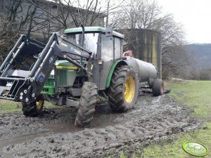 John Deere 5300 Dane techniczne