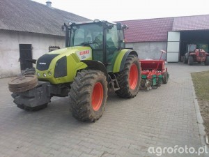 Claas Axos 340 Dane techniczne