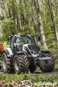 Valtra T214 Dane techniczne
