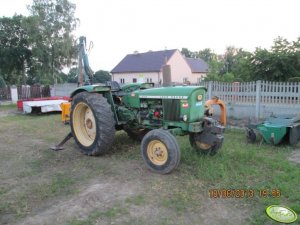 John Deere 2120 Dane techniczne