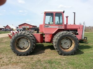 Massey Ferguson 1805 Dane techniczne