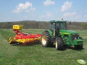 John Deere 8200 Dane techniczne
