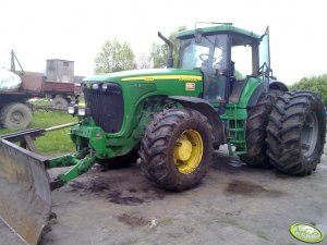 John Deere 8220 Dane techniczne