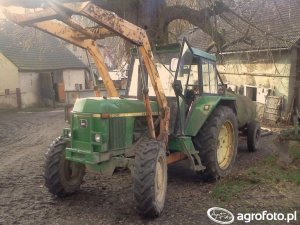 John Deere 3130 Dane techniczne