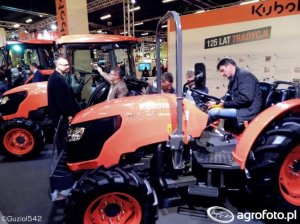 Kubota M6040N