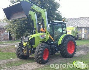 Claas Axos 330 Dane techniczne