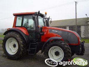 Valtra T130 Dane techniczne