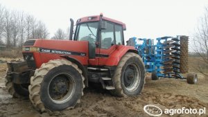 Case IH Magnum 7130 Dane techniczne