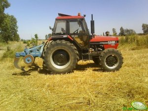 Case 1594 Dane techniczne