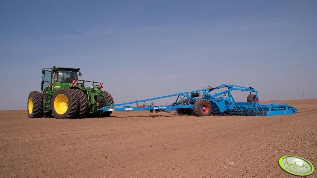 John Deere 9330 Dane techniczne