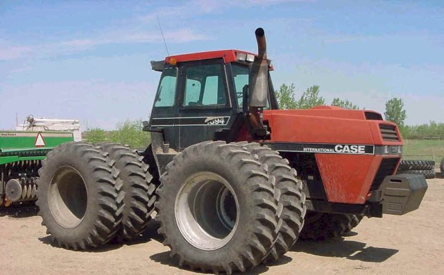 Case 4894 Dane techniczne