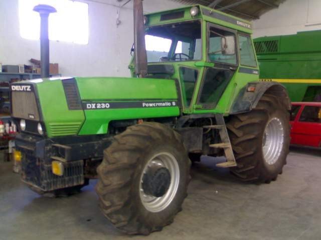 Deutz-Fahr DX 230 Dane techniczne