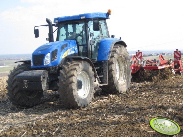 New Holland T7550 Dane techniczne