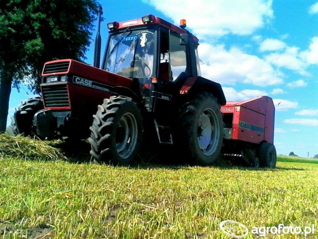 Case IH 845 XL Plus Dane techniczne