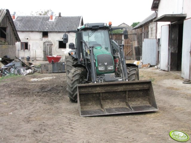 Valtra A83 (2011-2012) Dane techniczne