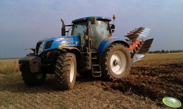 New Holland T7040 AC Dane techniczne
