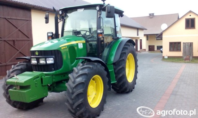 John Deere 5090R Dane techniczne