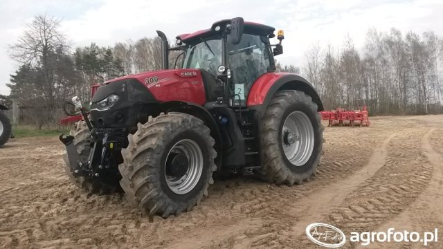 Case IH Optum 300 CVX Dane techniczne