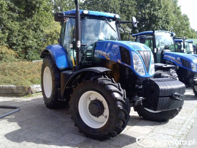 New Holland T7.225 Auto Command Dane techniczne