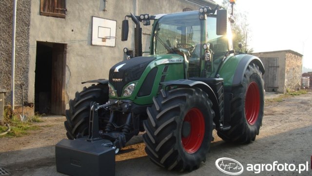 Fendt 718 Vario (2011-) Dane techniczne