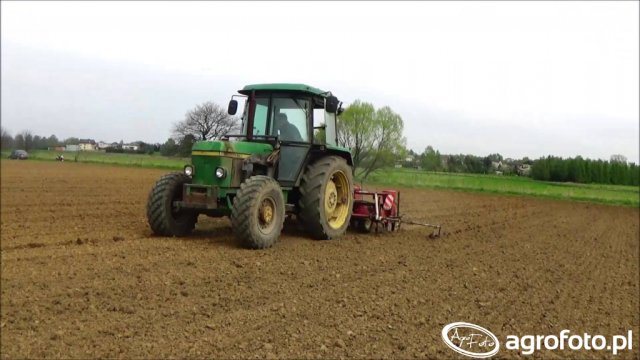 John Deere 1640 Dane techniczne