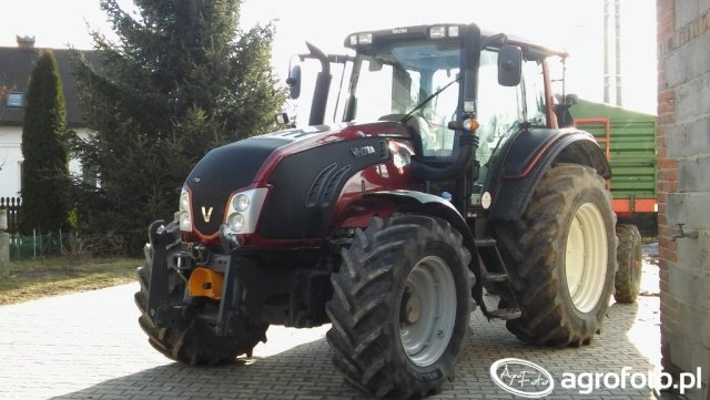 Valtra T133 Dane techniczne