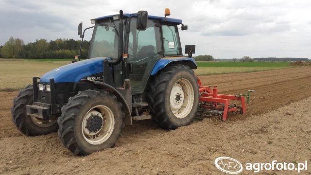 New Holland TL100 Dane techniczne