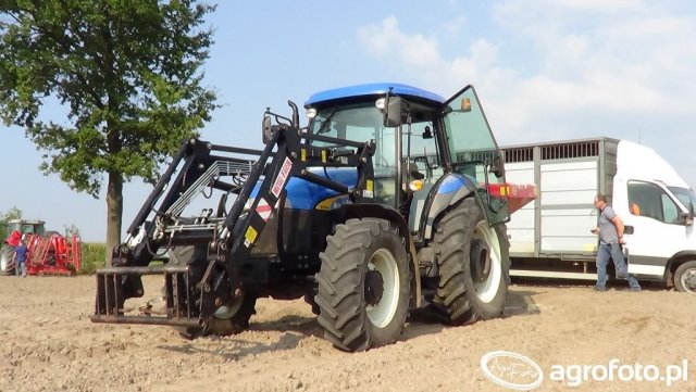 New Holland TD5040 Dane techniczne