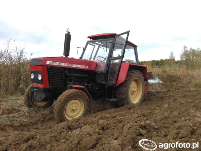 Zetor Crystal 12011 Dane techniczne