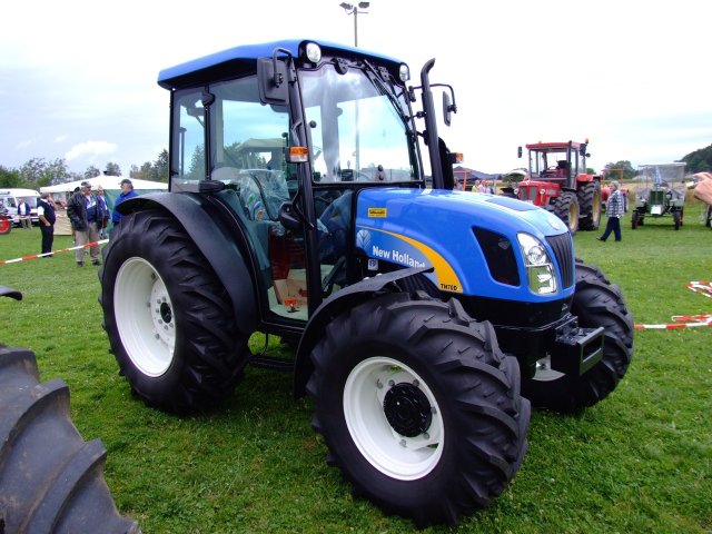 New Holland TN70DA Dane techniczne