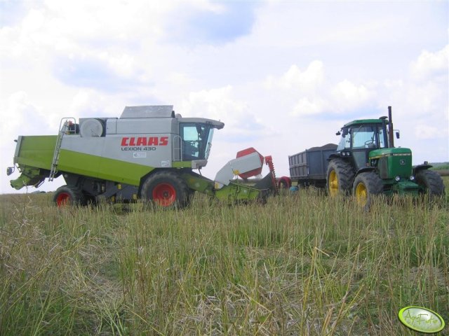 John Deere 4350 Dane techniczne