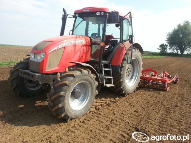 Zetor Forterra HSX 130 2012-2016 Dane techniczne