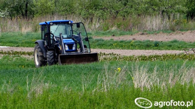 New Holland T4040 SuperSteer Dane techniczne