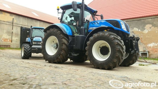 New Holland T7.230 Auto Command Dane techniczne