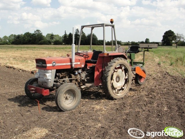 Massey Ferguson 135 (1969-1973) Dane techniczne
