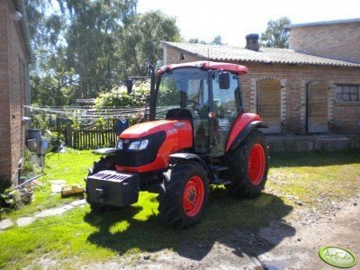 Kubota M7040N