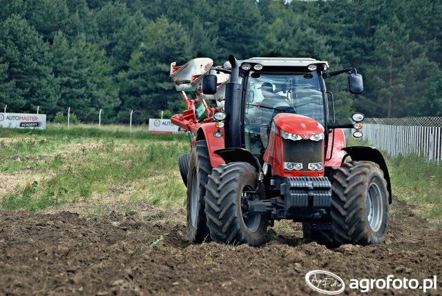 Massey Ferguson 7619 Dyna-VT Dane techniczne