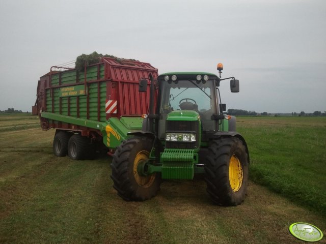 John Deere 6330 Premium Dane techniczne