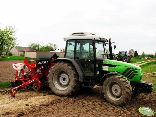 Deutz-Fahr Agroplus 77 Dane techniczne