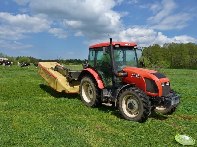 Zetor Proxima 7441 2004-2007 Dane techniczne