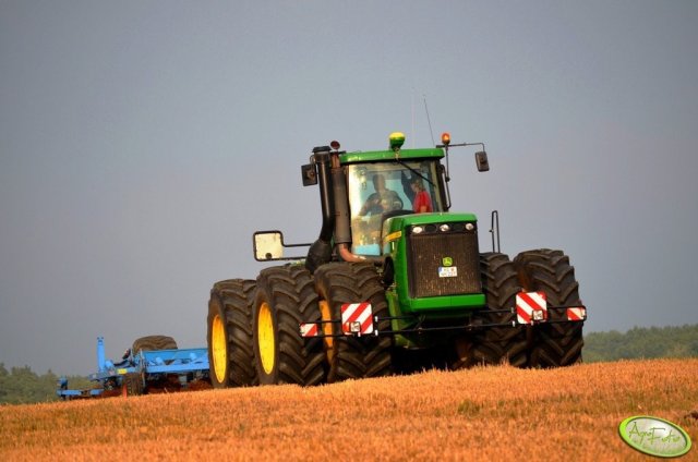 John Deere 9320 Dane techniczne
